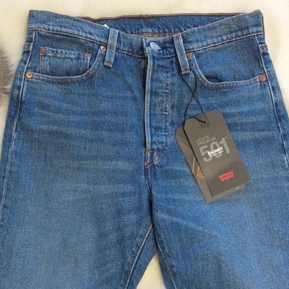 New LEVI'S 501 Skinny - Picture 4 of 7